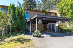 533 Crossandra Cres Saanich, BC V8Z 6G4