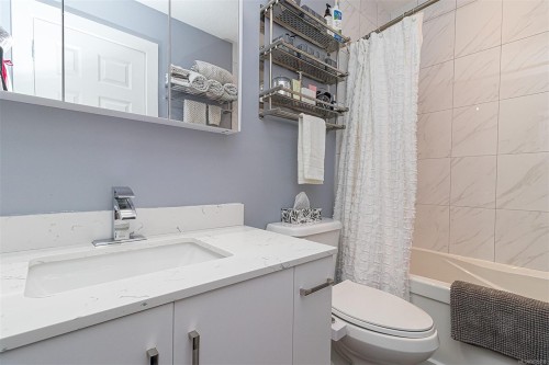 533 Crossandra Cres, Saanich, BC 