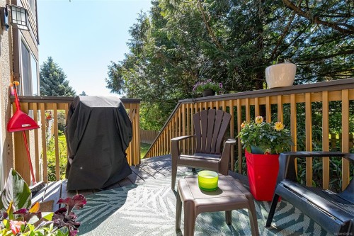 533 Crossandra Cres, Saanich, BC 