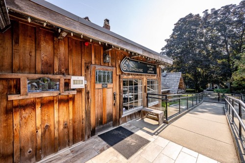 1760 Riverside Lane, Courtenay, BC 