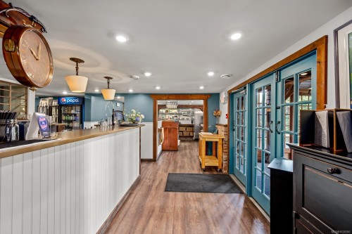 1760 Riverside Lane, Courtenay, BC 