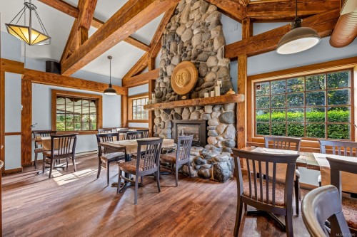 1760 Riverside Lane, Courtenay, BC 