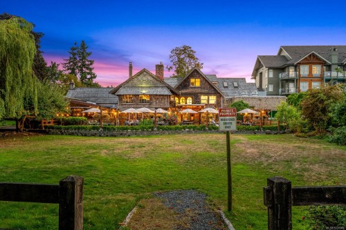 1760 Riverside Lane, Courtenay, BC 