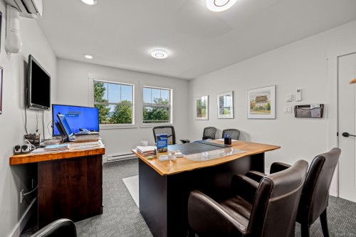 1760 Riverside Lane, Courtenay, BC 