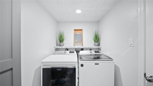 1000 Fashoda Pl, Langford, BC 