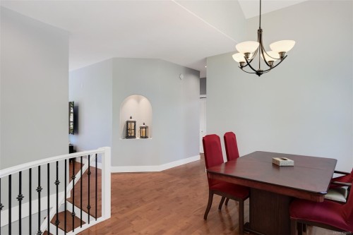 6799 Jedora Dr, Central Saanich, BC 