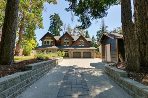 6799 Jedora Dr, Central Saanich, BC 