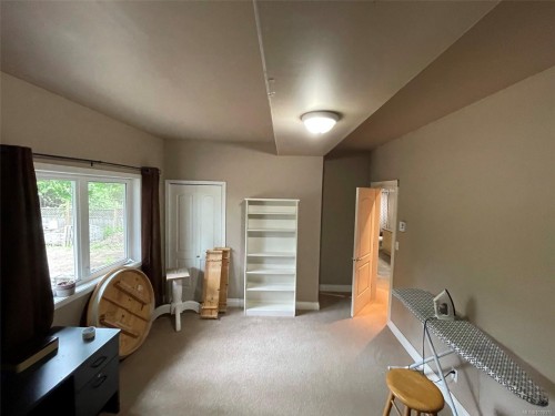 6799 Jedora Dr, Central Saanich, BC 