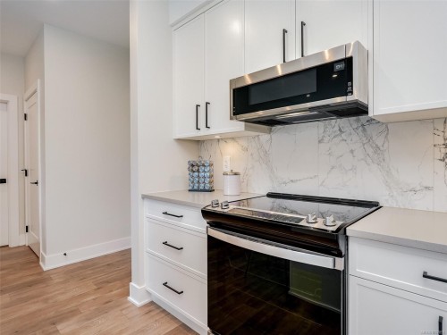 #511-1361 Goldstream Ave, Langford, BC - Indoor Photo Showing Kitchen