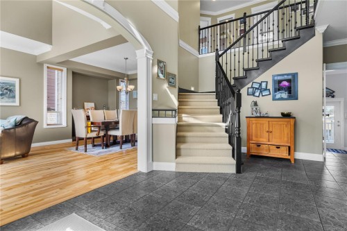 608 Nelson Rd, Campbell River, BC 