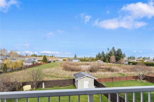 608 Nelson Rd, Campbell River, BC 