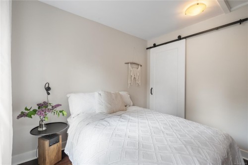 4921 Prospect Ave, Saanich, BC 