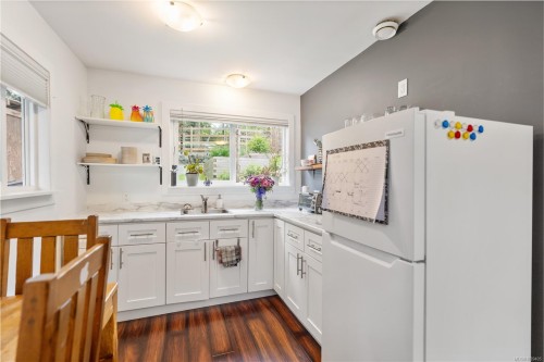 4921 Prospect Ave, Saanich, BC 