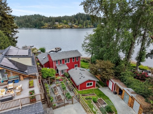 4921 Prospect Ave, Saanich, BC 