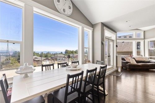 937 Timberline Dr, Campbell River, BC 