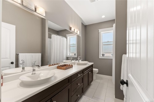 937 Timberline Dr, Campbell River, BC 
