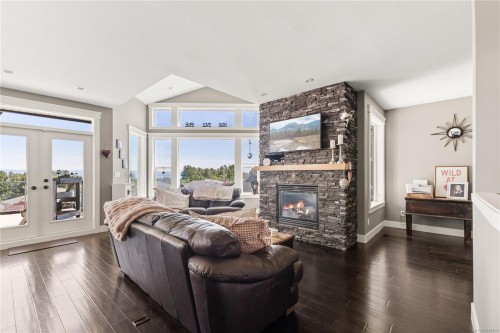937 Timberline Dr, Campbell River, BC 