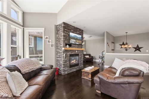 937 Timberline Dr, Campbell River, BC 