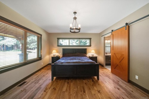 352 Ships Point Rd, Fanny Bay, BC 