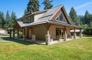 352 Ships Point Rd, Fanny Bay, BC 