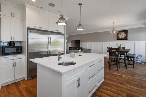 2613 Sunderland Rd, Campbell River, BC 