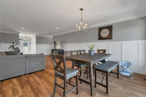 2613 Sunderland Rd, Campbell River, BC 