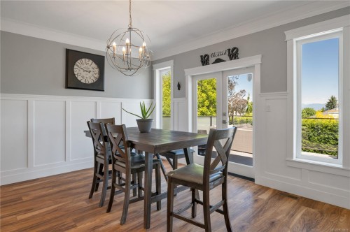 2613 Sunderland Rd, Campbell River, BC 