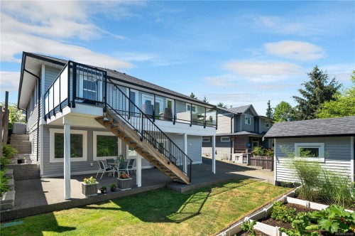 2613 Sunderland Rd, Campbell River, BC 