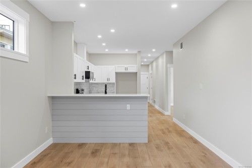 4721 Elizabeth St, Port Alberni, BC 