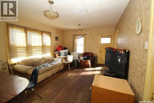 476 3Rd Street E, Shaunavon, SK 