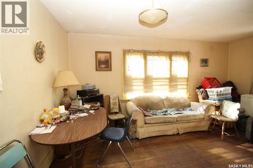 476 3Rd Street E, Shaunavon, SK 