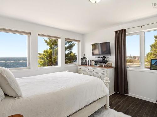 54 Redmond Island, Prospect, NS 