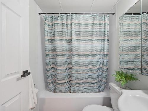 1201 5572 North Ridge Road, Halifax, NS 