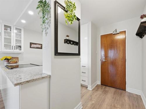 1201 5572 North Ridge Road, Halifax, NS 