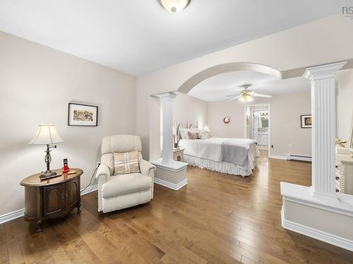 39 Ahmadi Crescent, Bedford, NS 