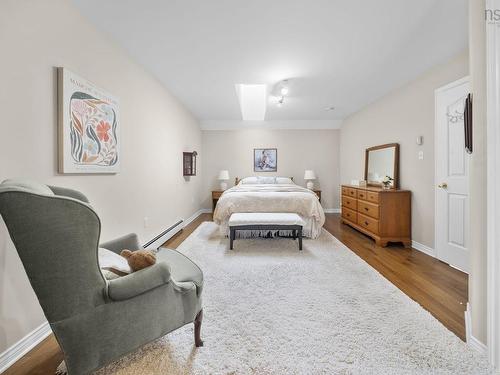 39 Ahmadi Crescent, Bedford, NS 