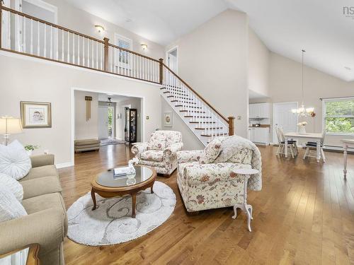 39 Ahmadi Crescent, Bedford, NS 