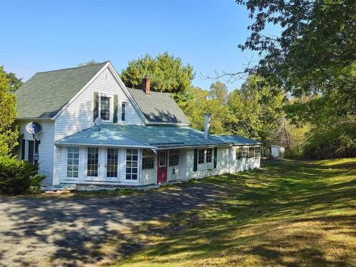 2526 Highway 1, Upper Clements, NS 