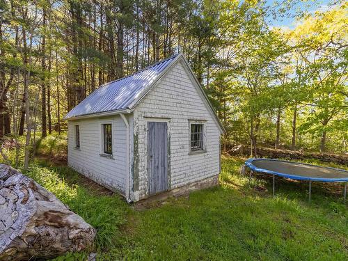 57 Old Falls Road, Liverpool, NS 