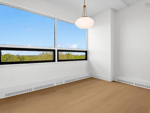 702 6095 Coburg Road, Halifax, NS 