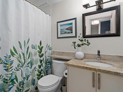 40 5561 Sentinal Square, Halifax, NS 
