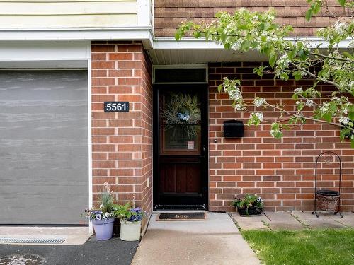 40 5561 Sentinal Square, Halifax, NS 