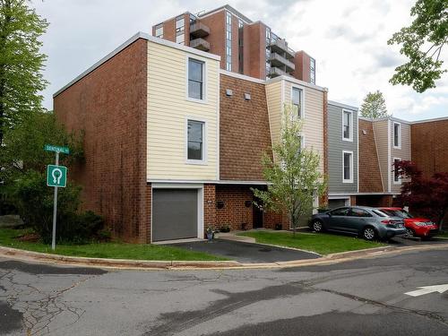 40 5561 Sentinal Square, Halifax, NS 