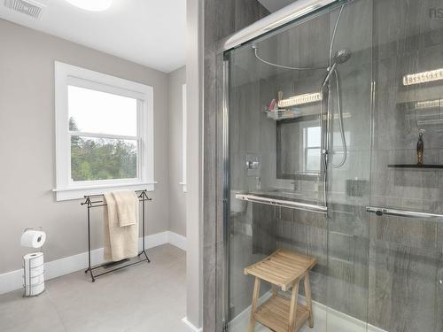 61 Maple Grove Avenue, Timberlea, NS 