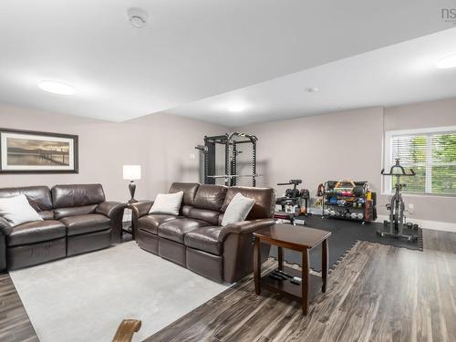 61 Maple Grove Avenue, Timberlea, NS 