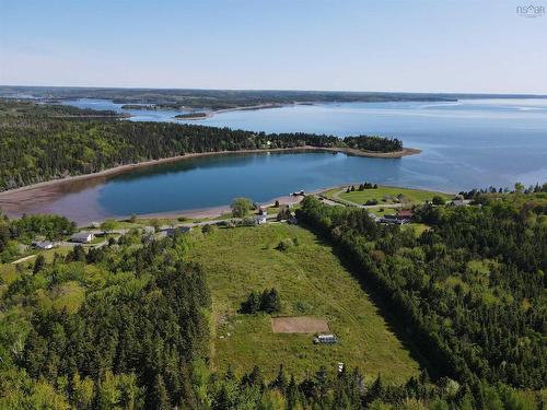 9399 Ns-16, Cooks Cove, NS 