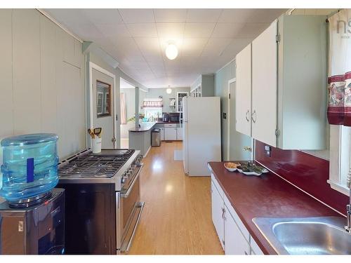 9399 Ns-16, Cooks Cove, NS 