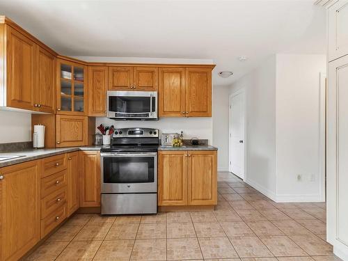 24 Morris Lake Drive, Dartmouth, NS 