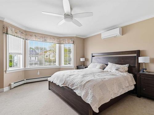 24 Morris Lake Drive, Dartmouth, NS 