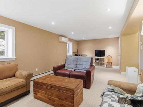 24 Morris Lake Drive, Dartmouth, NS 